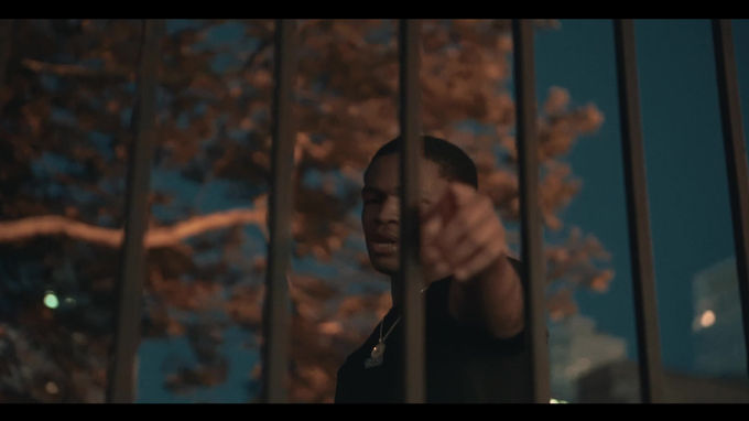 Louis Benz - Broke Boy